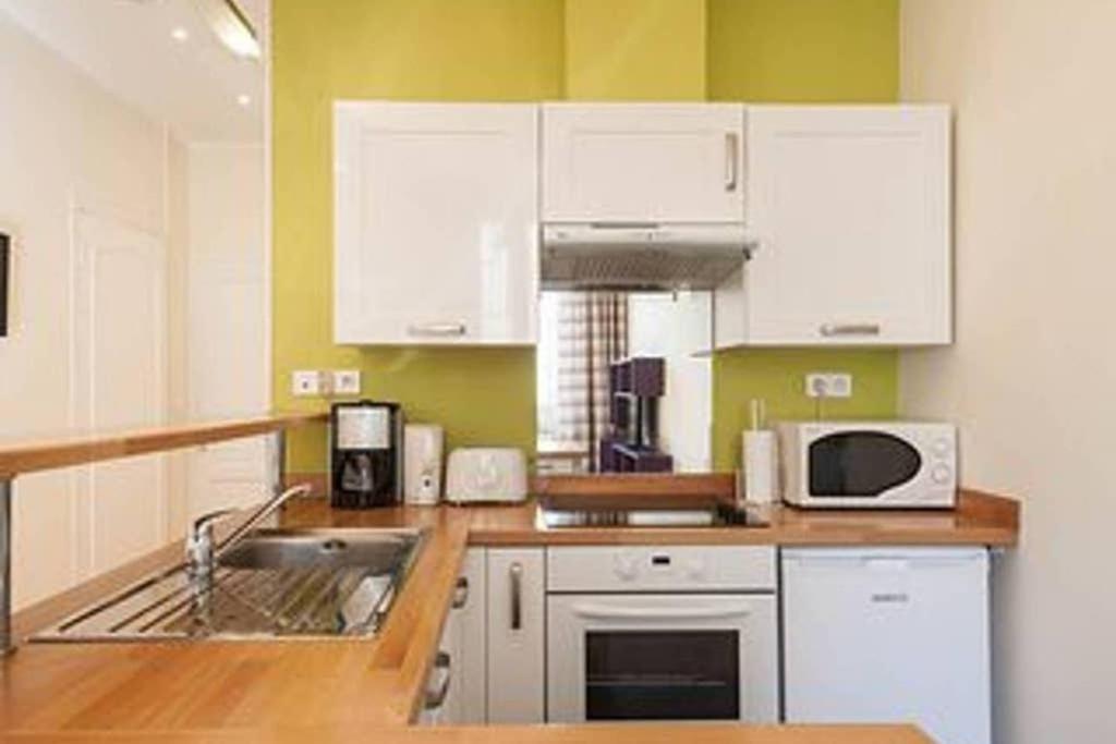 Barla 3 - A Spacious One Bedroom Apartment Near Place Garibaldi Ницца Экстерьер фото